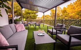 My Adriatic Place With Private Garden And Garage